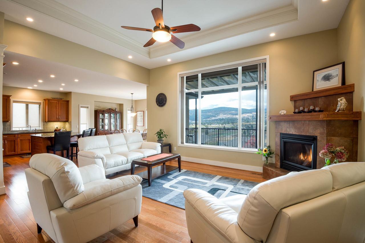 Adela'S Bed And Breakfast West Kelowna Buitenkant foto