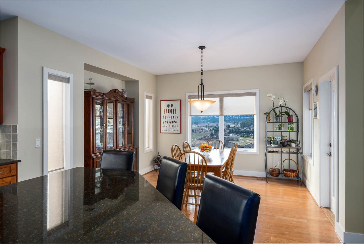 Adela'S Bed And Breakfast West Kelowna Buitenkant foto
