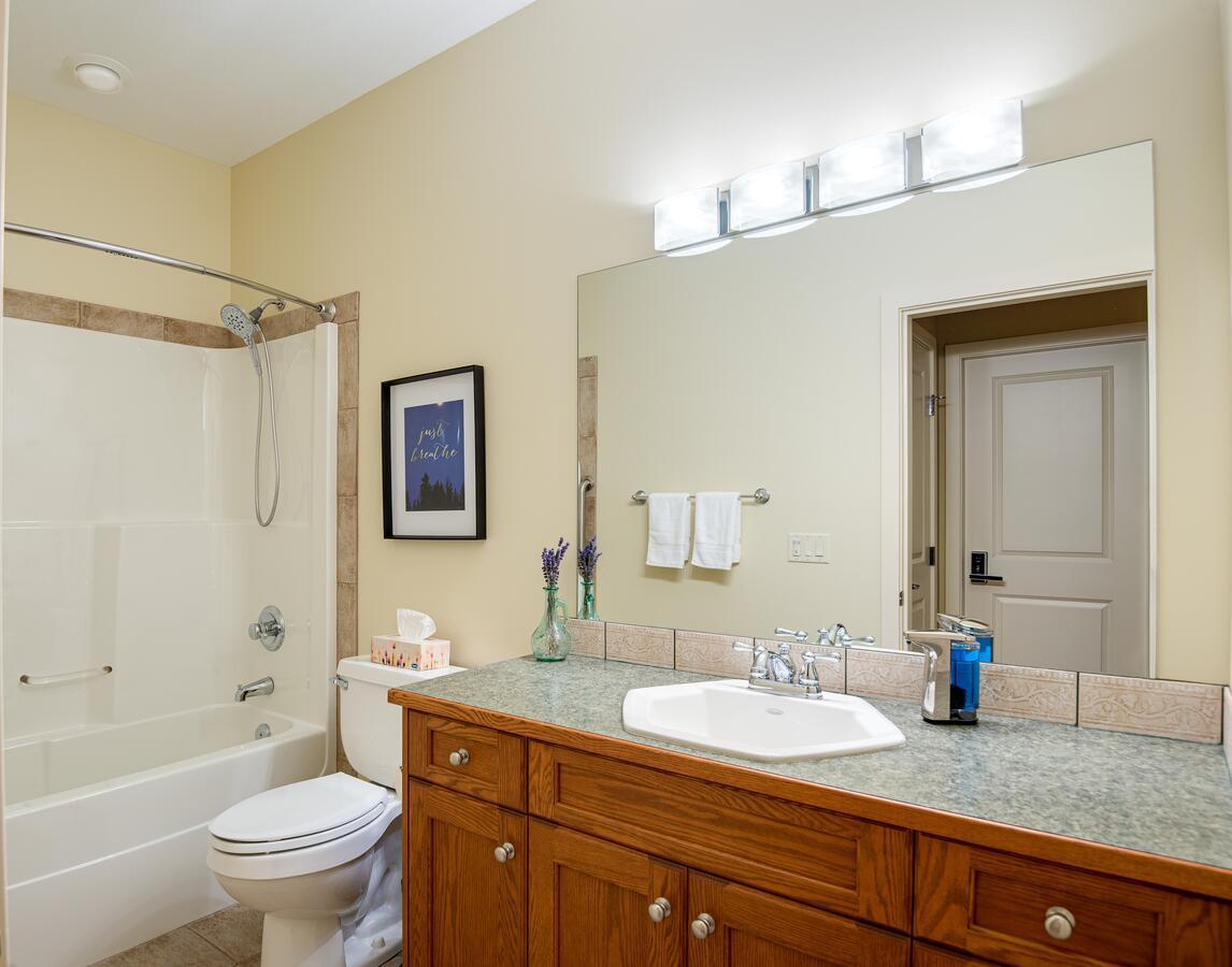 Adela'S Bed And Breakfast West Kelowna Buitenkant foto